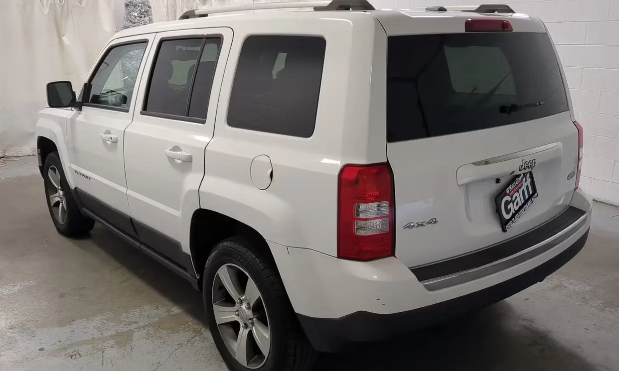 2016 Jeep Patriot High Altitude rental photo 5
