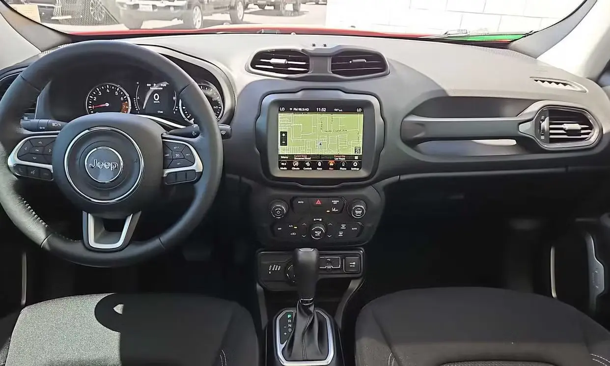 2023 Jeep Renegade Latitude rental photo 6